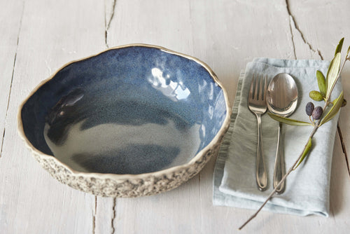 ceramic poke bowl in dark blue