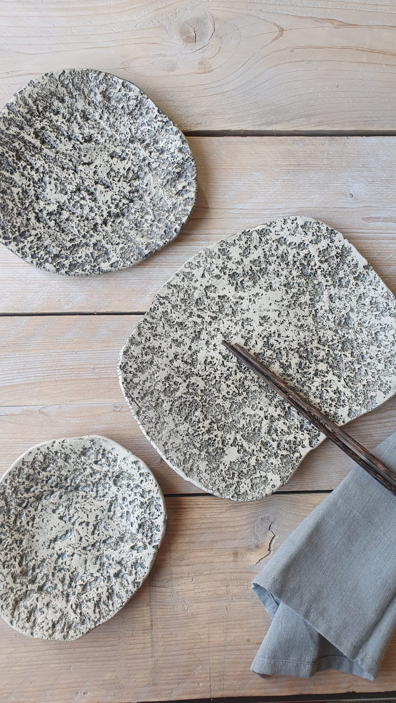 Plate set of 3 "Organic Stone"